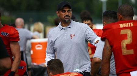 Trainer Jag Bal ist zurück bei den Berlin Thunder.  / Foto: Michael Hundt/dpa