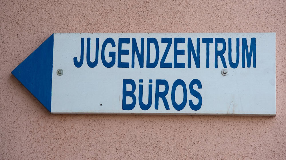 Zu den Wünschen junger Menschen zählt die eigene Freizeitgestaltung, Selbstbestimmung und Beteiligung (Archivbild). / Foto: Armin Weigel/dpa