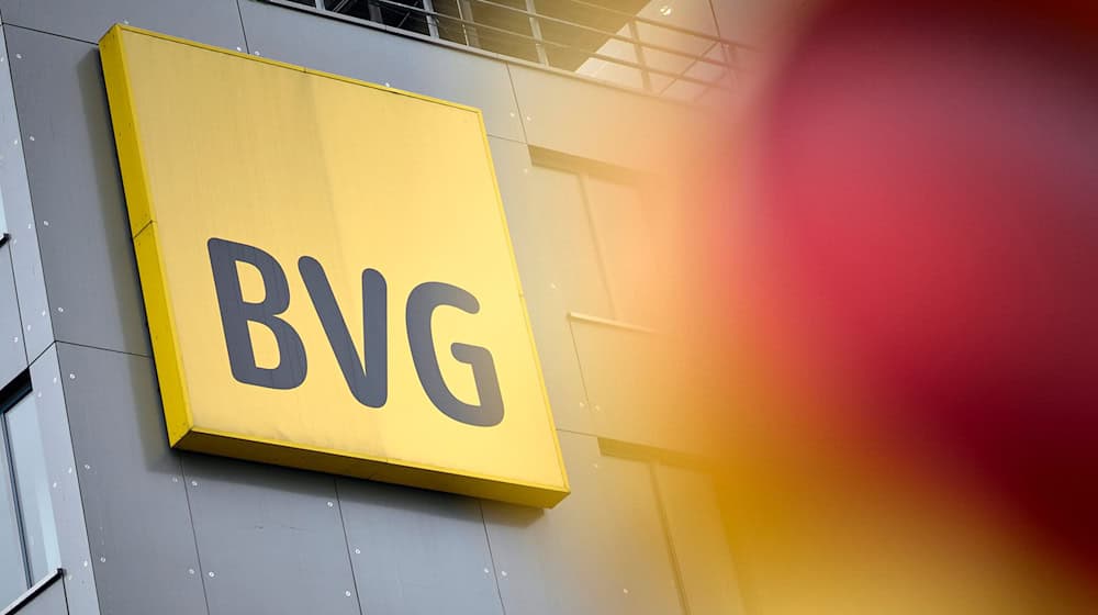 Bei einem IT-Angriff auf einen BVG-Dienstleister wurden möglicherweise Zehntausende Kundendaten erbeutet. (Archivbild) / Foto: Michael Ukas/dpa