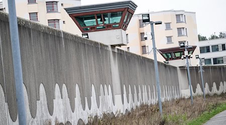 Im Gefängnis Tegel gibt es auch in diesem Sommer Theateraufführungen von Häftlingen. (Archivbild)  / Foto: Fabian Sommer/dpa