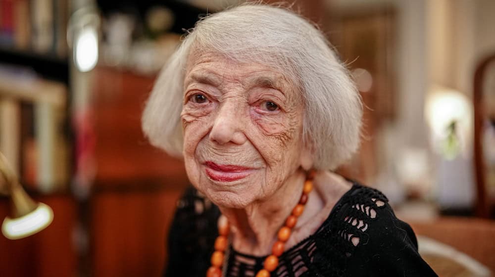 «Es darf nie wieder geschehen»: Margot Friedländer engagierte sich unermüdlich gegen das Vergessen. (Archivbild) / Foto: Kay Nietfeld/dpa