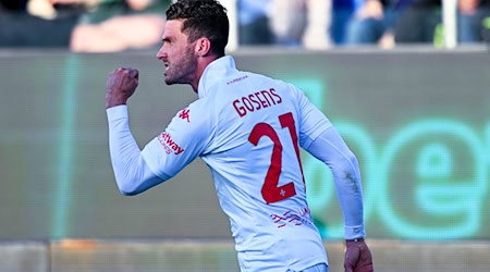 Robin Gosens spielt auch nächste Saison in Florenz. / Foto: Gianluca Zuddas/LaPresse via ZUMA Press/dpa