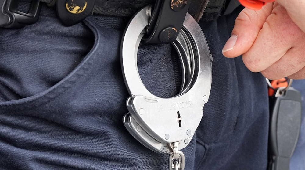 Die Arbeit der Polizei soll leichter werden. (Symbolfoto) / Foto: Soeren Stache/dpa