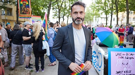 Alfonso Pantisano ist seit 2023 Queer-Beauftragter des Landes Berlin. (Archivbild)   / Foto: Joerg Carstensen/dpa
