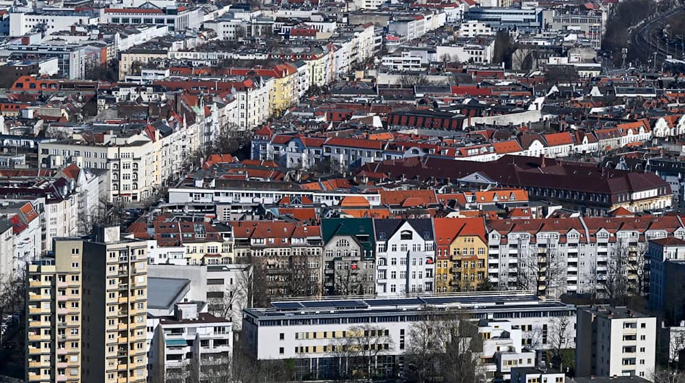 Die Situation auf dem Berliner Mietmarkt verschärft sich immer weiter (Archivbild) / Foto: Jens Kalaene/dpa