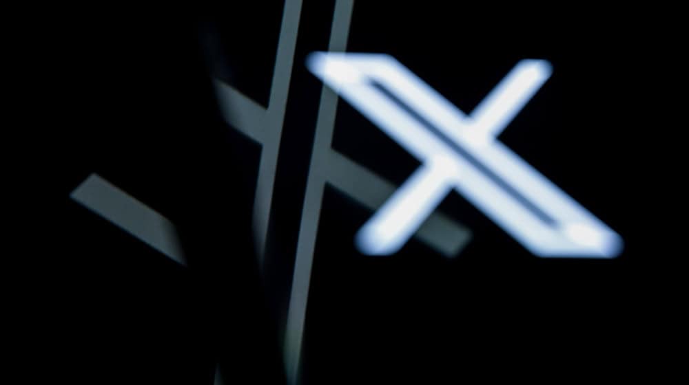 Wird in der EU gegen X geklagt, muss das nach Einschätzung eines Berliner Richters nicht am Unternehmenssitz in Irland erfolgen. / Foto: Jennifer Brückner/dpa