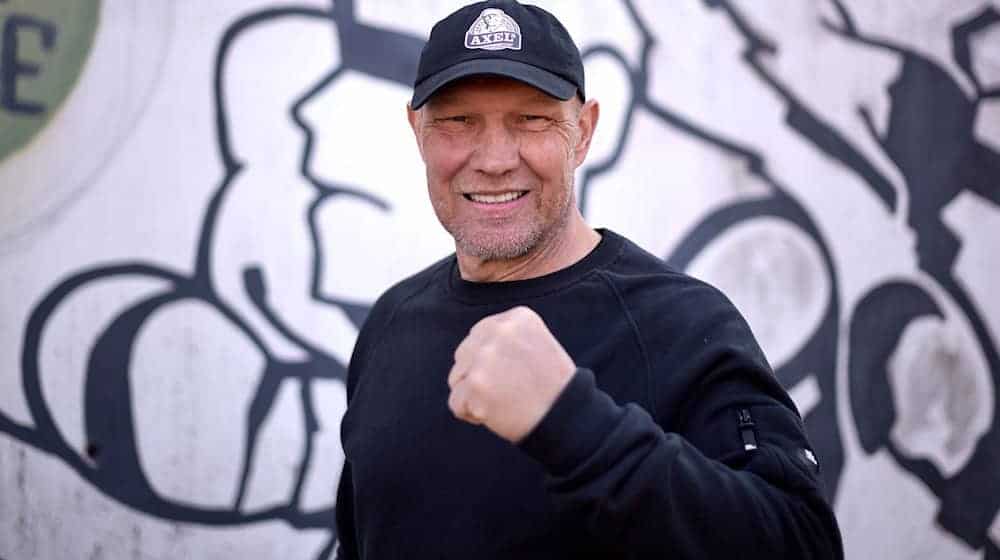 Mit steigendem Alkoholpegel denken Männer auf Veranstaltungen manchmal, es mit dem früheren Box-Profi Axel Schulz aufnehmen zu können. (Archivbild) / Foto: Michael Ukas/dpa