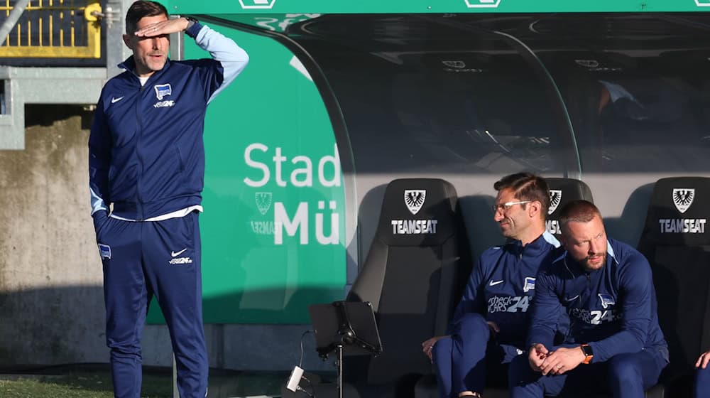 Hertha-Coach Stefan Leitl hatte wenig Grund zur Freude. / Foto: Friso Gentsch/dpa