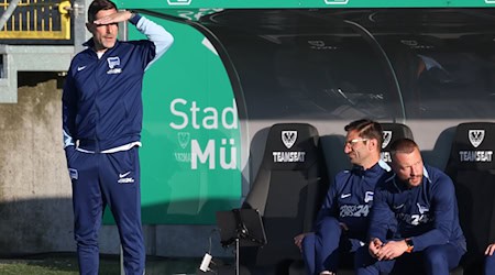 Hertha-Coach Stefan Leitl hatte wenig Grund zur Freude. / Foto: Friso Gentsch/dpa