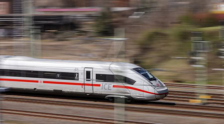 Viele ICE-Reisende müssen sich in Geduld üben (Symbolbild) / Foto: Jan Woitas/dpa