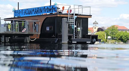 In Potsdam legt ab kommender Woche ein Hausboot für die psychische Behandlung von Kindern ab. / Foto: Michael Bahlo/dpa