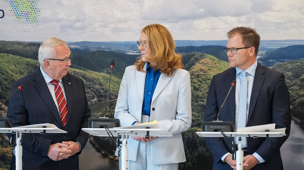 Die Umweltminister waren sich beim Thema Wolf einig. / Foto: Oliver Dietze/dpa