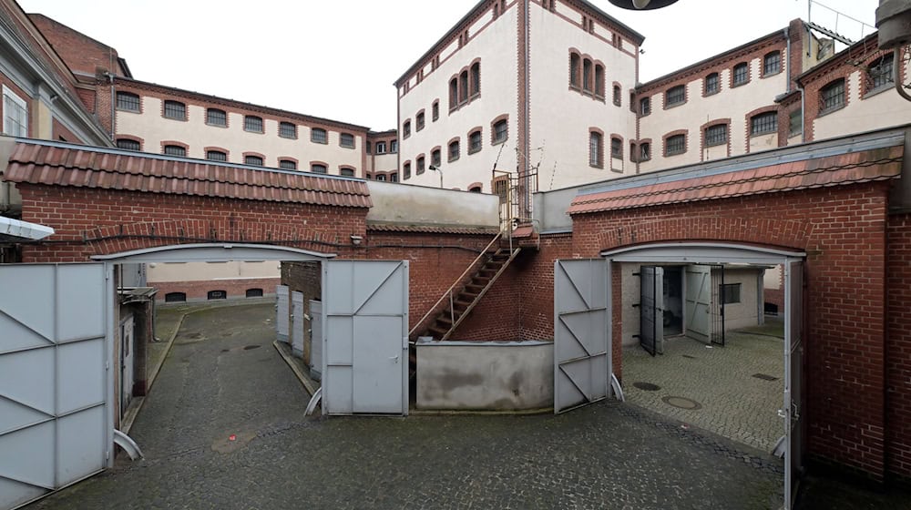 Die heutige Gedenkstätte Lindenstraße war einst als Gerichts- und Gefängnisgebäude ein Ort politischer Verfolgung. (Archivbild) / Foto: Michael Bahlo/dpa