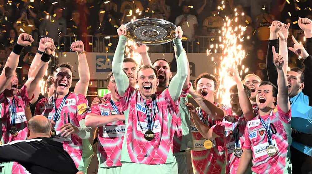 Nach der Meisterschaft wollen die Füchse Berlin auch die Champions League gewinnen. / Foto: Uli Deck/dpa