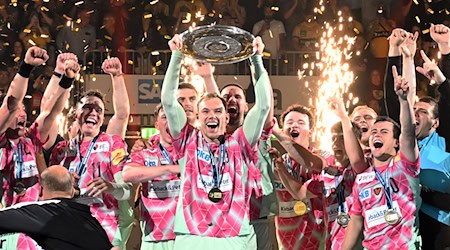 Nach der Meisterschaft wollen die Füchse Berlin auch die Champions League gewinnen. / Foto: Uli Deck/dpa