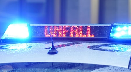  Im Berliner Ortsteil Neu-Hohenschönhausen wurde eine Frau angefahren. (Symbolbild) / Foto: Marcus Brandt/dpa