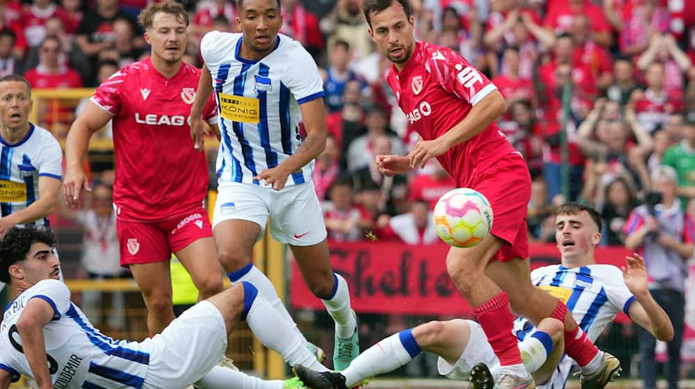 Bradley Ibrahim (M) kam über Einsätze in Herthas U23 nicht hinaus. / Foto: Soeren Stache/dpa
