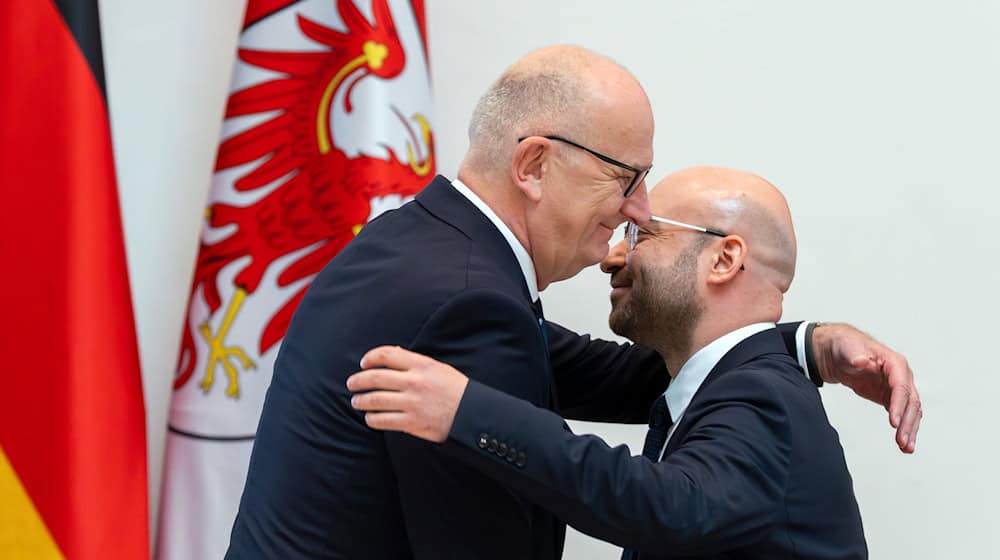 Brandenburgs Innenminister René Wilke strebt bisher keine Parteimitgliedschaft an (Archivbild). / Foto: Soeren Stache/dpa