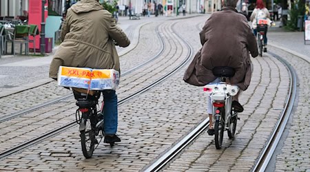 Viele Städte in Brandenburg werden als fahrradfreundlicher bewertet als Berlin. / Foto: Jens Kalaene/dpa