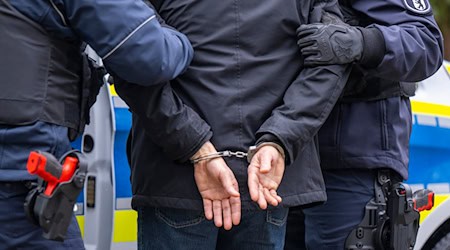 Die Polizei in Berlin soll bei der Verbrechensbekämpfung mehr Kompetenzen bekommen. (Symbolfoto) / Foto: Monika Skolimowska/dpa