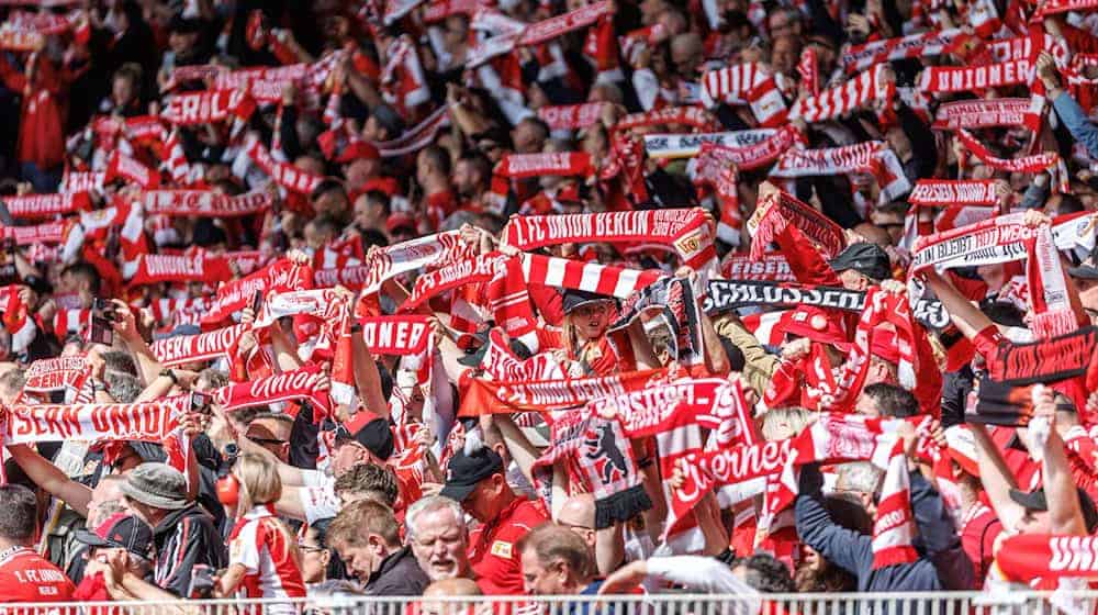 Die Fans von Union Berlin können in der Saison-Vorbereitung ihr Team gegen Espanyol Barcelona spielen sehen.  / Foto: Andreas Gora/dpa
