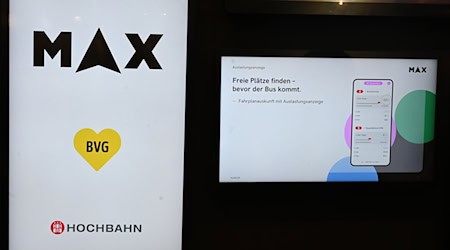 Die neue geplante Nahverkehrsapp aus Berlin und Hamburg heißt Max.  / Foto: David Hammersen/dpa