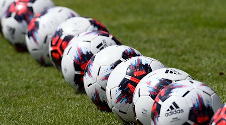 Der Berliner Regionalligist VSG Altglienicke spielt künftig in Brandenburg.  / Foto: Soeren Stache/dpa-Zentralbild/dpa