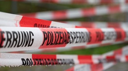 Rund um den Fundort der Weltkriegsbombe wurde ein Sperrkreis eingerichtet. (Symbolbild) / Foto: Sebastian Kahnert/dpa