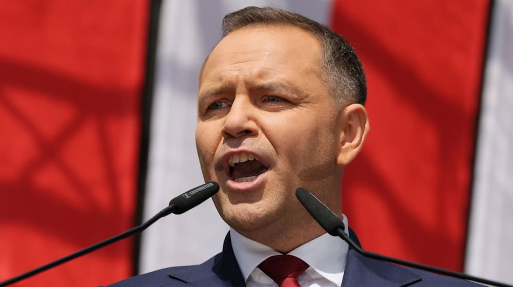 Der rechtskonservative Kandidat und EU-Skeptiker Karol Nawrocki hat die Präsidentschaftswahl in Polen gewonnen.  / Foto: Pawel Supernak/PAP/dpa