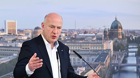 Stromsteuersenkung für alle? Das sei eine Frage der Gerechtigkeit, findet der CDU-Politiker Kai Wegner. (Archivbild) / Foto: Jens Kalaene/dpa