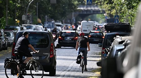 Viele Verkehrsteilnehmer fühlen sich auf Berlins Straßen nicht immer sicher. (Archivfoto) / Foto: Sebastian Gollnow/dpa