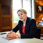 Wirtschaftssenatorin Franziska Giffey (SPD) hat noch nicht endgültig entschieden, ob sie bei der Spitzenkandidatur ins Rennen gehen will.  / Foto: Bernd von Jutrczenka/dpa