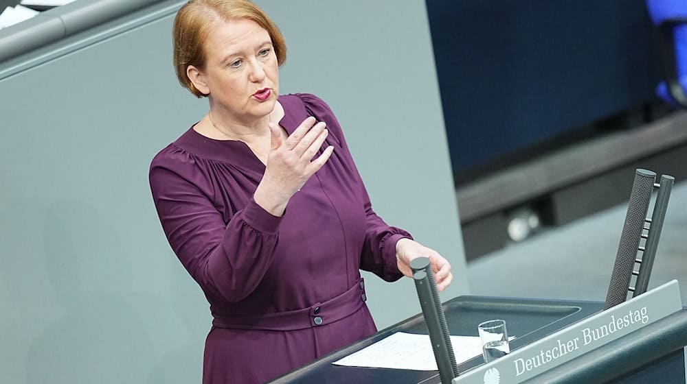 Die grüne Bundestagsabgeordnete Lisa Paus will nicht in die Landespolitik wechseln. (Archivbild) / Foto: Michael Kappeler/dpa