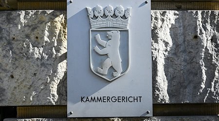 Eine Klage gegen das Portal X wegen antisemitischer Postings ist vom Kammergericht abgewiesen worden. (Symbolbild) / Foto: Jens Kalaene/dpa
