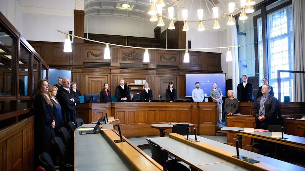 Als erste Zeugin im Prozess gegen einen Palliativarzt, der 15 Patienten getötet haben soll, sagte eine ehemalige Chefin des 40-Jährigen aus. (Archivfoto) / Foto: Bernd von Jutrczenka/dpa