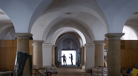 Bald kann man im Berliner Dom wieder zu den Toten hinabsteigen. / Foto: Soeren Stache/dpa