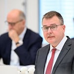 Der Brandenburger SPD-Landtagsabgeordnete Johannes Funke sieht die Russland-Reisen von Ex-Regierungschef Matthias Platzeck teils skeptisch (Archivbild).  / Foto: Soeren Stache/dpa-Zentralbild/ZB
