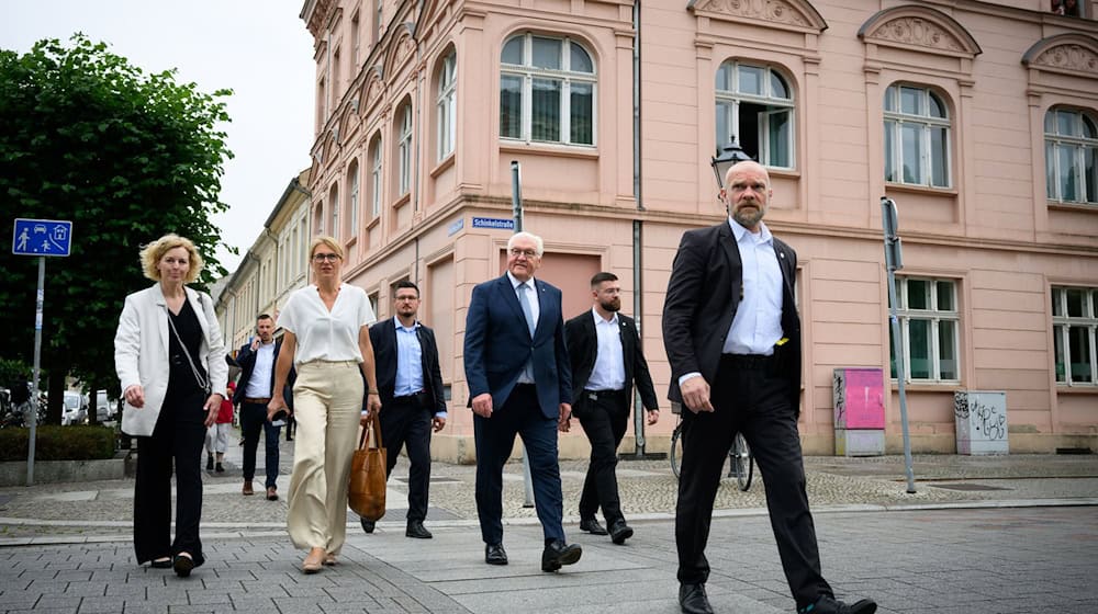 Frank-Walter Steinmeier hielt sich für drei Tage in Neuruppin auf. / Foto: Bernd von Jutrczenka/dpa