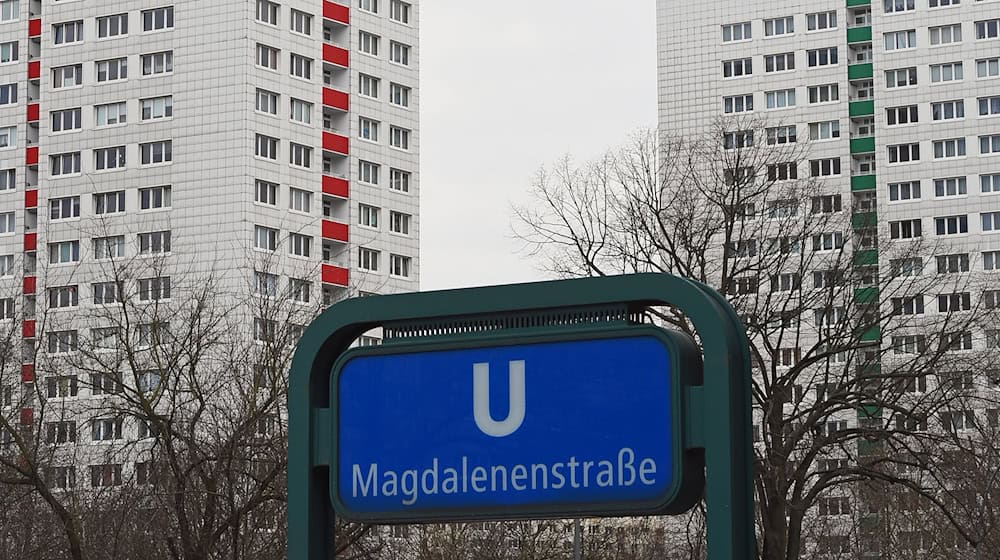 Die CDU-Fraktion will den Bahnhof Magdalenenstraße umbenennen (Archivbild) / Foto: Sonja Wurtscheid/dpa