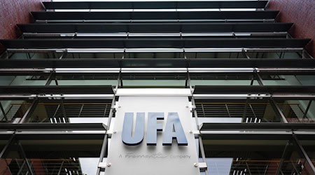 Die Film- und TV-Produktionsfirma Ufa verlegt ihren Sitz von Potsdam wieder nach Berlin (Archivbild). / Foto: Soeren Stache/dpa