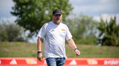 Unions Trainer Steffen Baumgart musste eine Niederlage seiner Mannschaft hinnehmen. / Foto: Matthias Koch/dpa