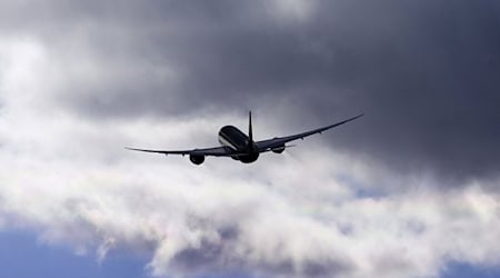 Berlin schiebt wieder mehr ausreisepflichtige Menschen ab. (Symbolbild)  / Foto: Soeren Stache/dpa-Zentralbild/dpa