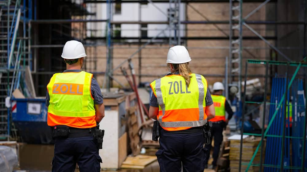 Der Zoll hat eine Baustelle überprüft. (Symbolbild) / Foto: Soeren Stache/dpa