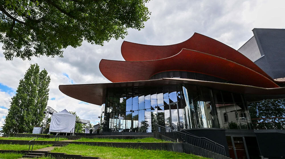 In Brandenburg starten im September viele Theater in die Saison. (Archivbild) / Foto: Jens Kalaene/dpa