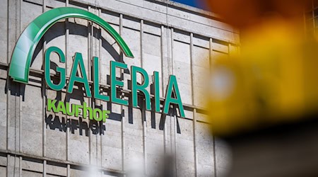 Die Verhandlungen über einen neuen Mietvertrag für Galeria am Alex sind ins Stocken geraten. (Archivbild) / Foto: Monika Skolimowska/dpa