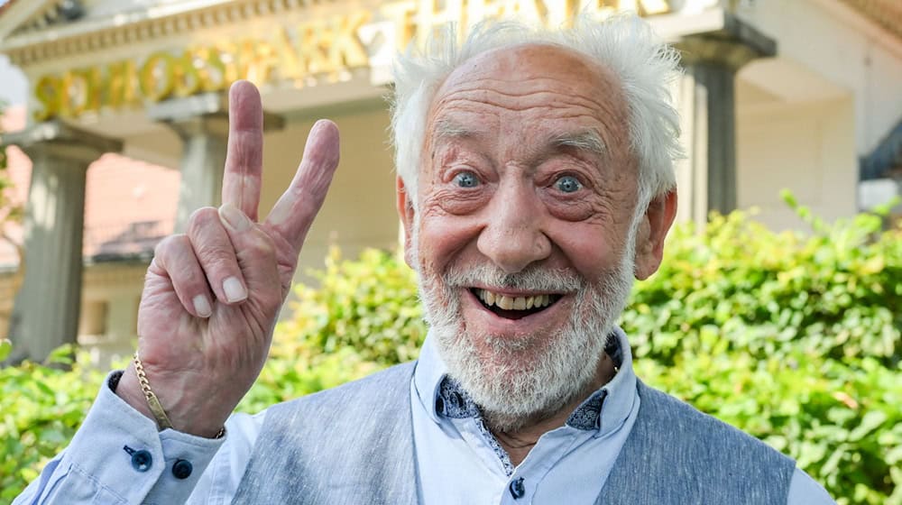 Will an seinem 90. Geburtstag auf der Bühne stehen: Dieter Hallervorden. / Foto: Jens Kalaene/dpa