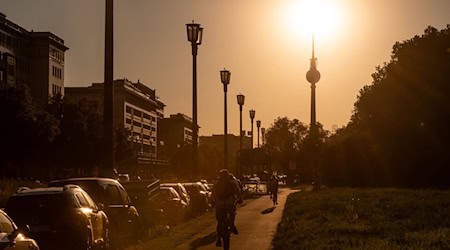 In Berlin und Brandenburg zeigt sich das Wetter heute freundlich bei bis zu 25 Grad. (Archivbild) / Foto: Christophe Gateau/dpa