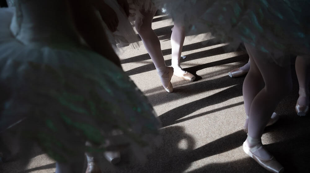 Das Staatsballett Berlin steht bei Kritikern der Fachzeitschrift hoch im Kurs. (Symbolbild) / Foto: Christoph Soeder/dpa