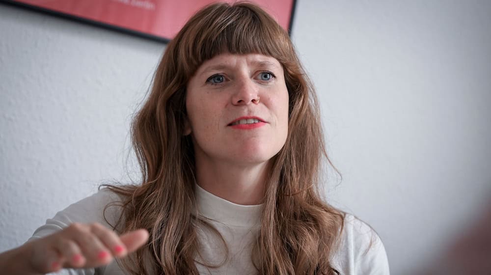 Die Linken-Landesvorsitzende Kerstin Wolter. (Archivbild)  / Foto: Jens Kalaene/dpa
