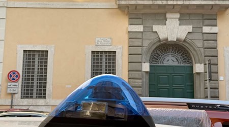 In Italien wurde eine Frau aufgrund eines europäischen Haftbefehls festgenommen, die nun nach Deutschland ausgeliefert werden soll. (Symbolbild) / Foto: Sabina Crisan/dpa